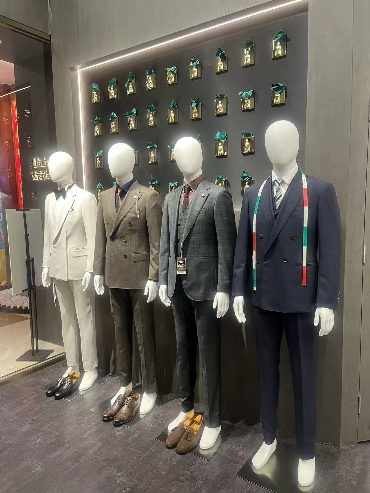 上海成人礼西装定制决策精要：以精工远见，成就人生的第一件战袍
